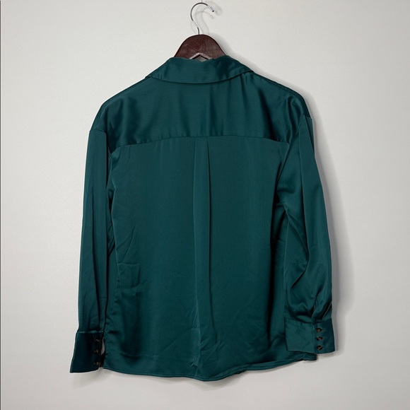 Who What Wear Teal Satin Button-Up Blouse Size Medium - Picture 7 of 8
